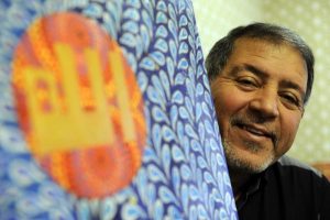 Refugees vie for art prize