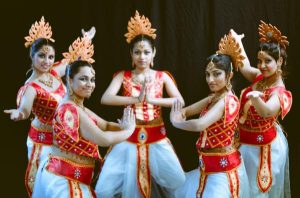 Dance shows rich tradition