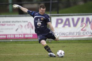 FFV: Popular Thunder goalie joins Greens