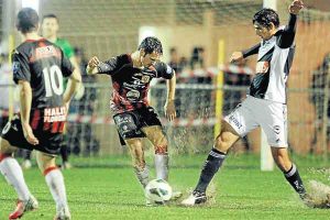 VPL: Victory glamour squad makes a splash