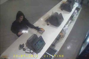 Knife-wielding bandit caught on video