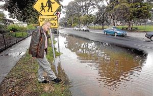 Flooding adds to ‘chaos’ outside Dandenong North school