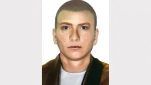 Police hunt Endeavour Hills burglar over jewellery heist 