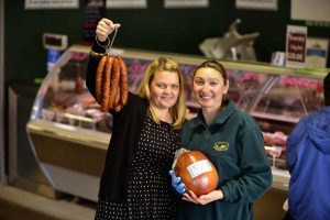Amanda’s warmth pervades market