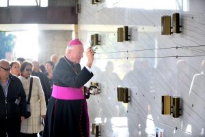 Blessing for burial spaces