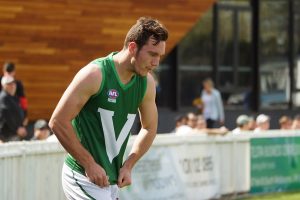 Hulett puts his exhibition skills on show