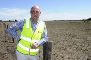 Opponents seek to stall market plans