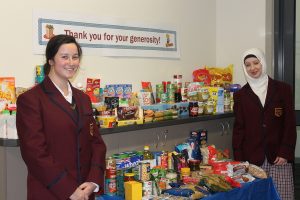 Students collect food for needy