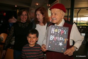 Goldburg, 90, not out