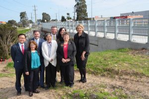 Duplicated Abbotts Road opens