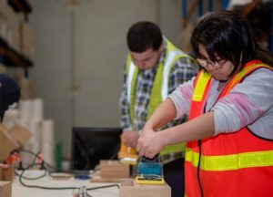 School-leavers building bridges