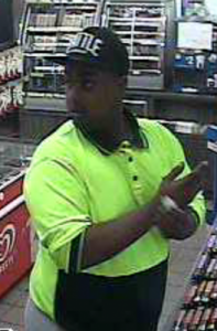 Man spotted in credit card scam