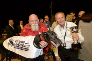 Little chaser accelerates to win