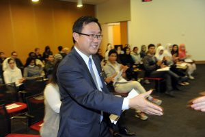 Tak eyes state seat
