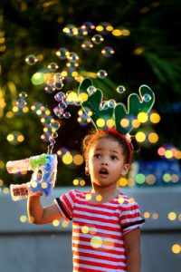 Harmony Square hosts hundreds for carols