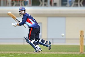 Bowlers, Forsyth in fine form