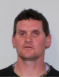Accused thief wanted by police