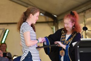 McCulloch shines bright