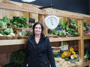 Organic step for farm-fresh stall