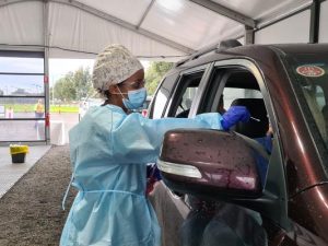 Covid-19: active cases plummet
