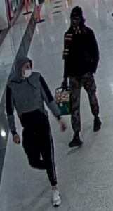 Alleged thieves at Waverley Gardens