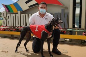 Boreland wins first Sandown race