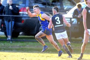 Bulls continue dynamic form