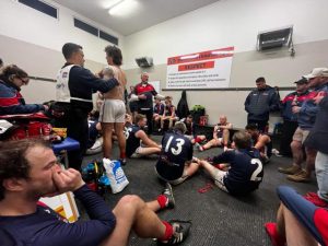Lighting strike shocks Red-Legs