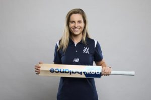 Molineux to lead Vics