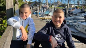 Family steps up for cancer charity