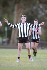 Pen hits paper twice for Quirk