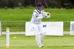 Smith caught short…it’s a tie!