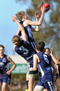 Berwick boy re-signs
