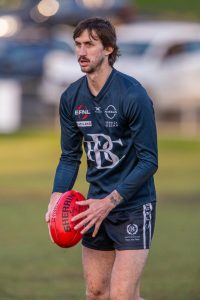 Bulls hold off Bulldogs, Wicks lose return fixture