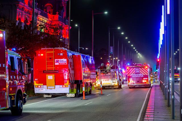 Lonsdale st deals dandenong fire