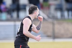 Spiders go back-to-back