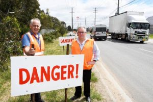 ‘Dangers’ posted on Progress Street