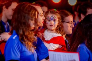 New carols enchant the masses