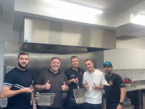 Fryer’s back on the Thunder menu