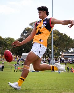 Stingrays go down in difficult conditions at Geelong