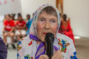 Singing in true harmony