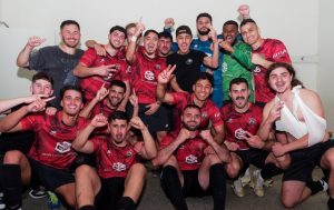 Sparrows salute for second year running