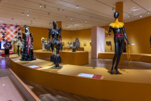 Bunjil hosts art collective