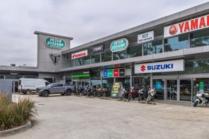 Motorbike retailer collapses
