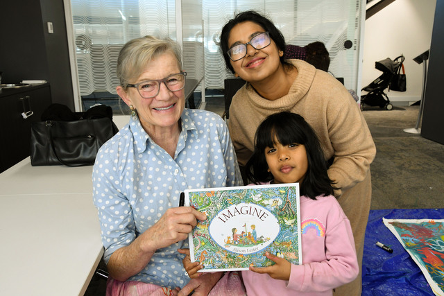 Alison Lester hosts mural workshop at Bunjil Place