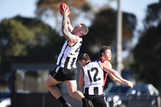 Strong start sets up victory