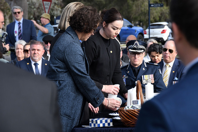 Blue Ribbon tributes at Springvale