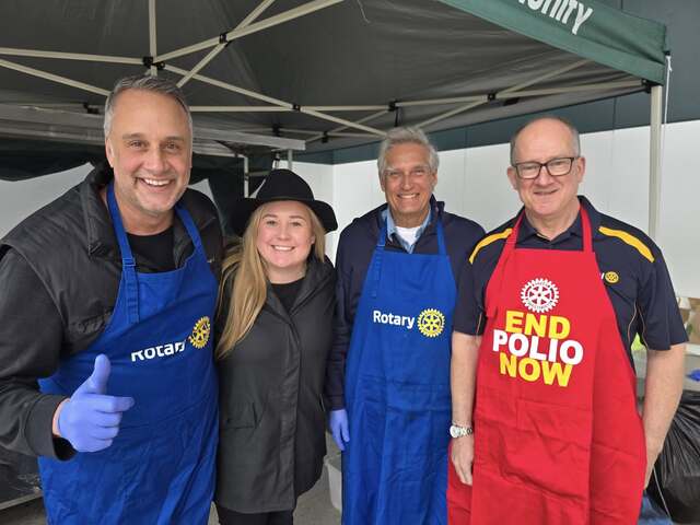 Rotarians lend a hand