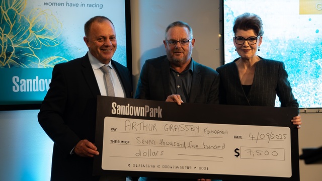 Greyhounds angel wins top award