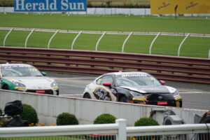 Sandown roars to life